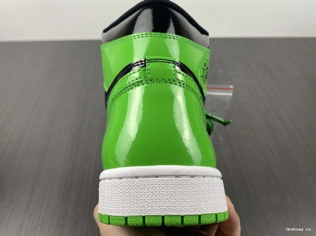 555088-030 1 Jordan o OG Air  Retr green 0812